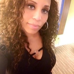 Meet your Posher, Shaina